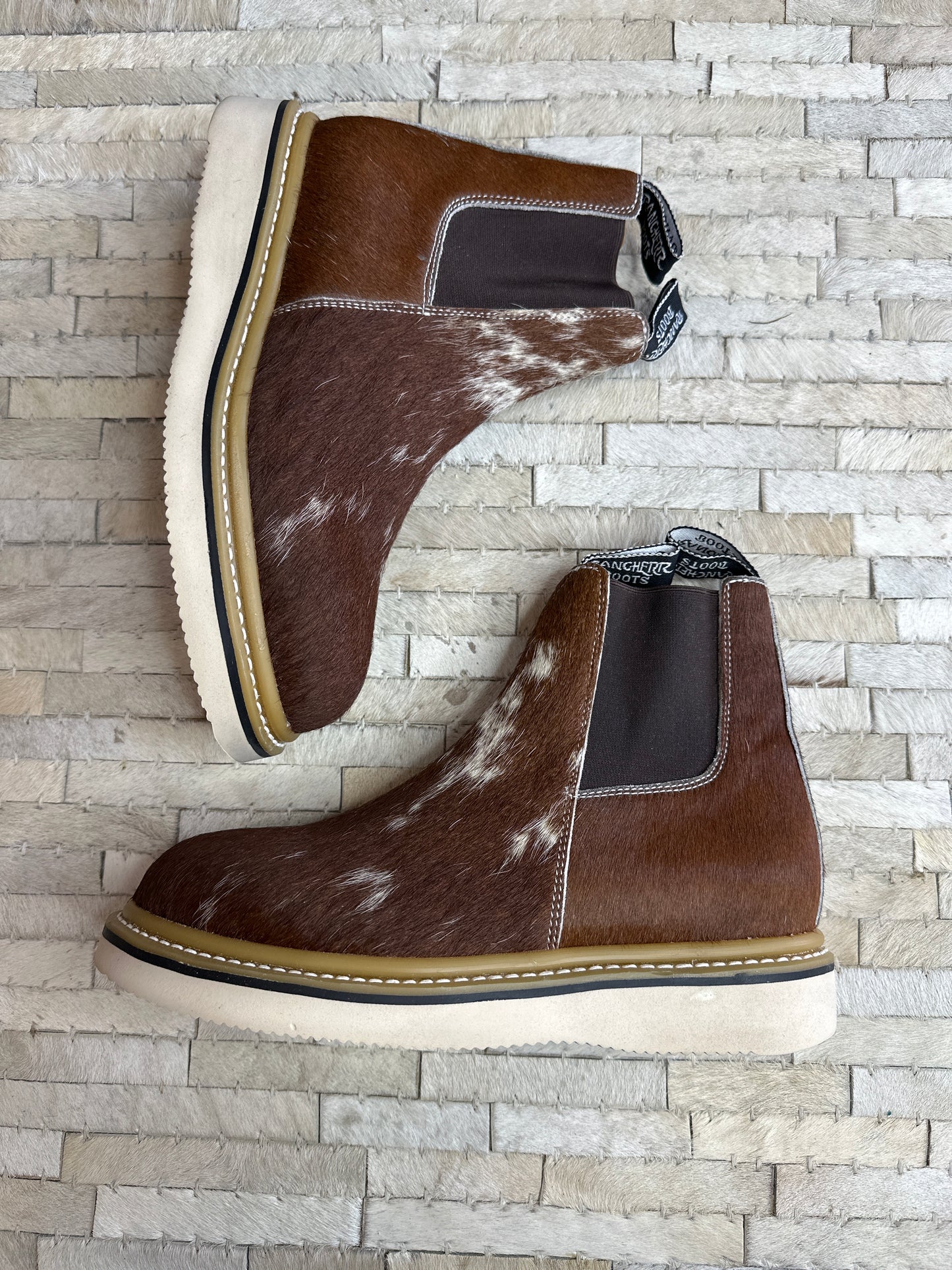 Size 9 L (26cm) || WOMENS COWHIDE LECHERA