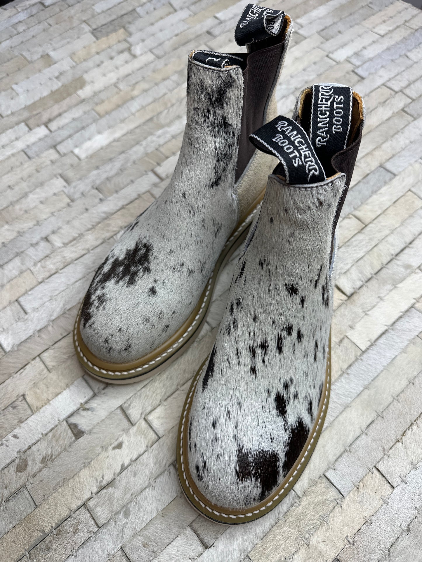Size 7.5 H (24.5cm) || WOMENS COWHIDE LECHERA
