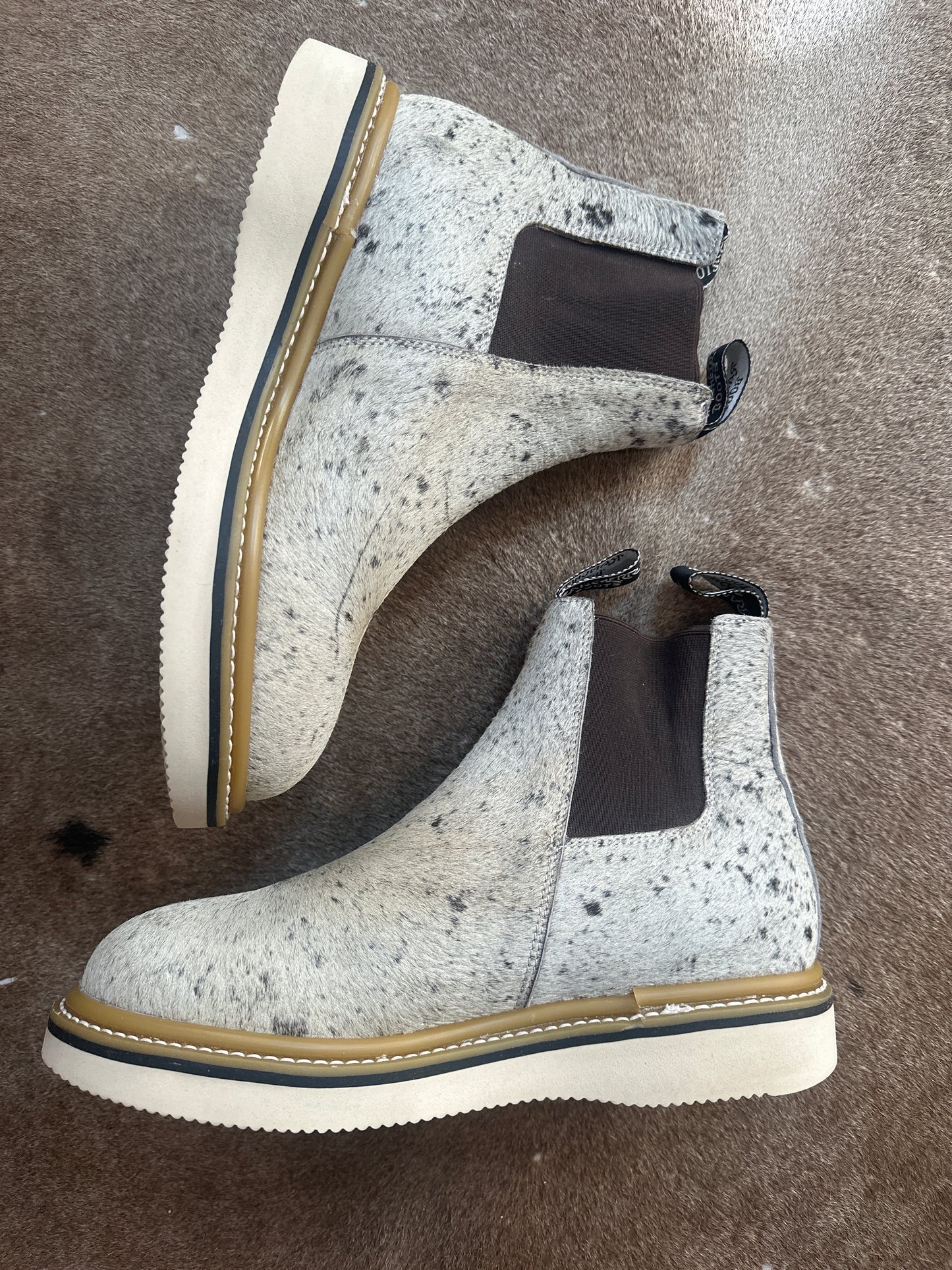 Size 10.5 A (27.5cm) || WOMENS COWHIDE LECHERA
