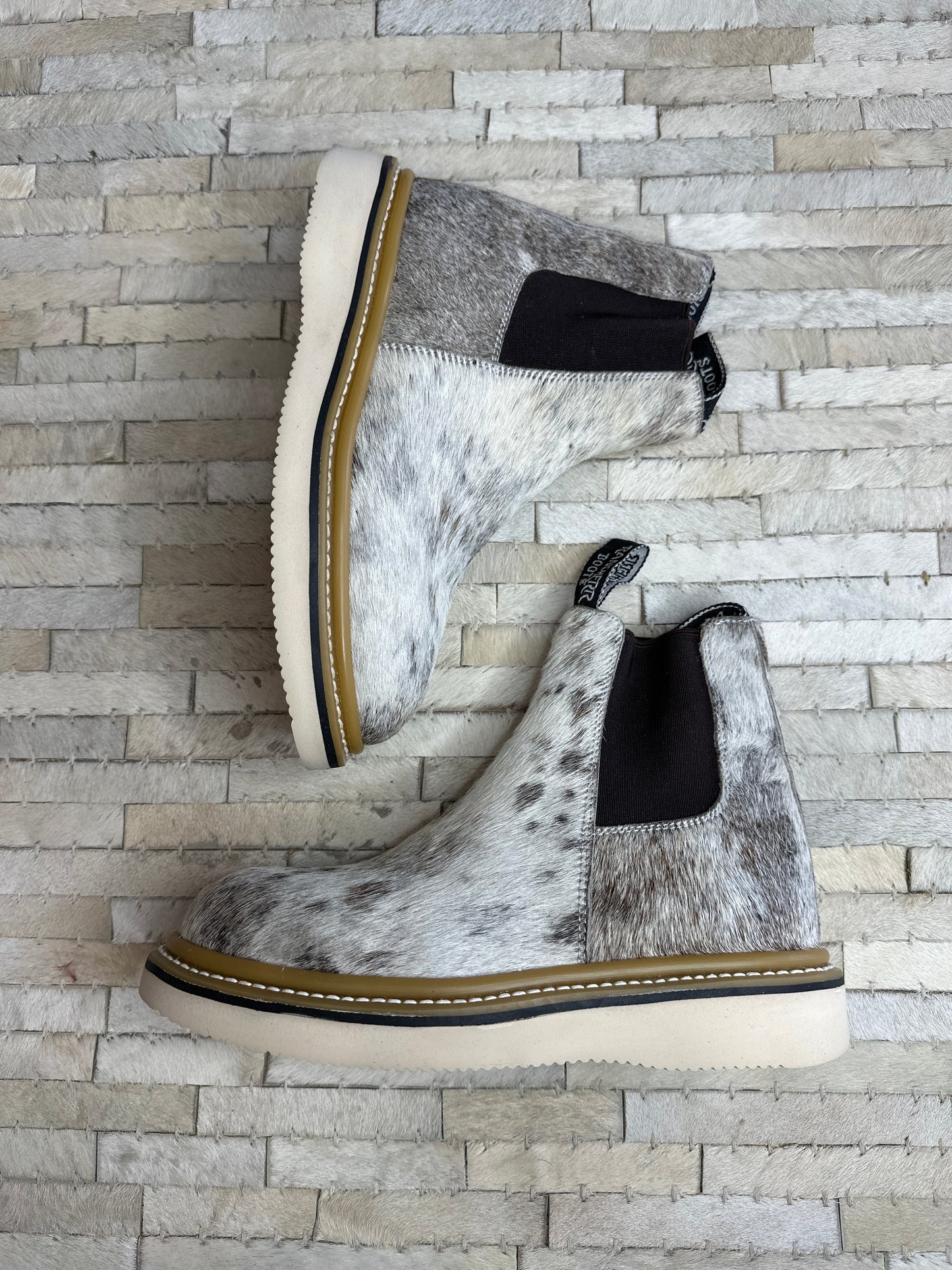 Size 7.5 C (24.5cm) || WOMENS COWHIDE LECHERA