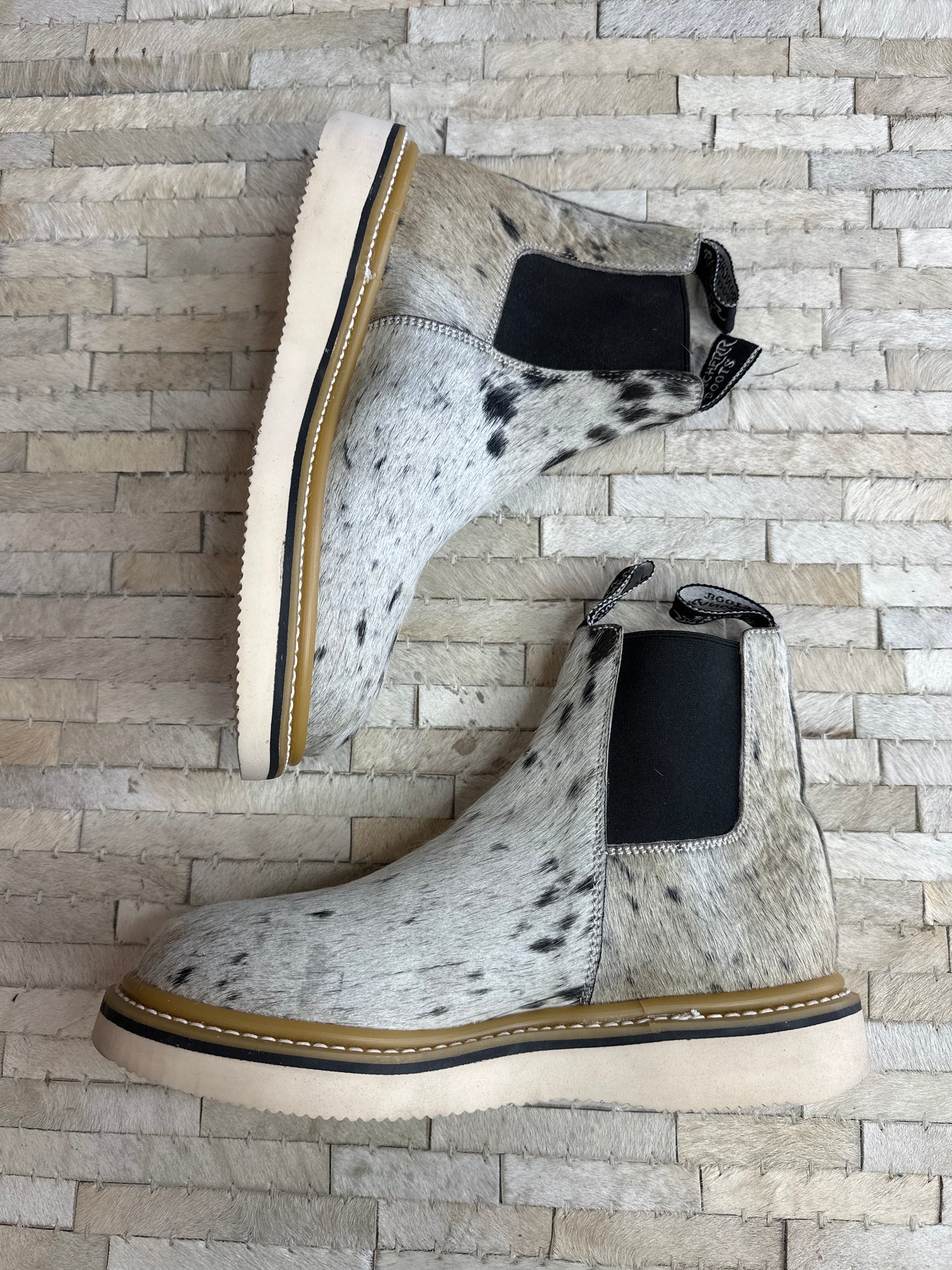 Size 9.5 A (26.5cm) || WOMENS COWHIDE LECHERA