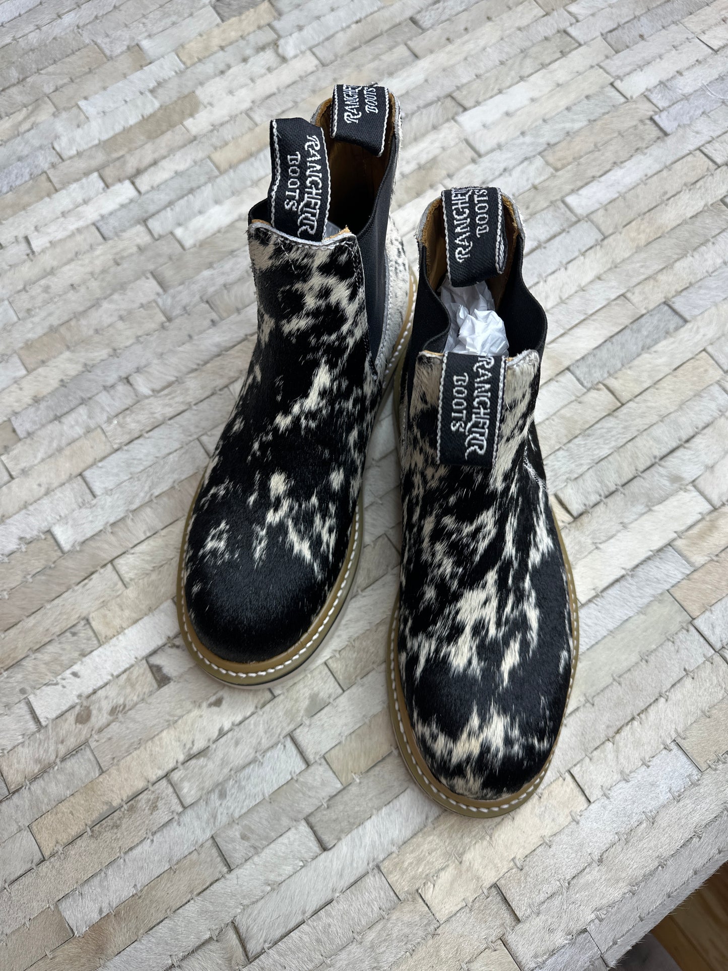 Size 8 E (25cm) || WOMENS COWHIDE LECHERA