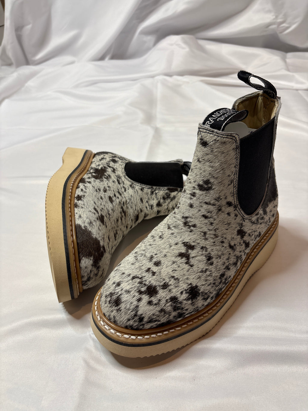SIZE 6.5 B (23.5cm) :: COWHIDE WOMENS LECHERA