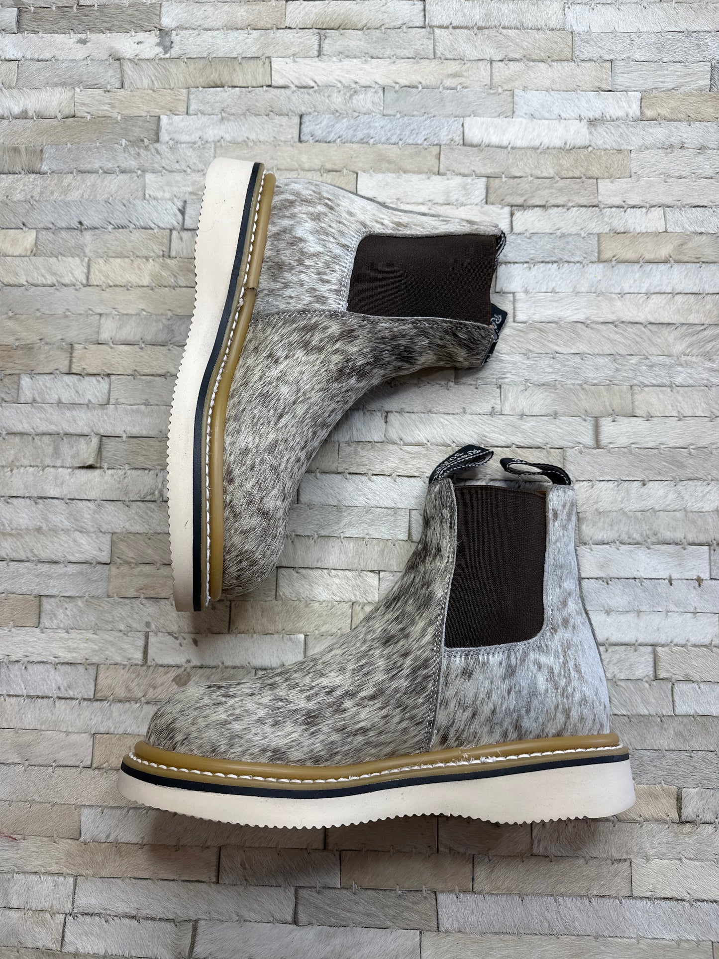 Size 6.5 A (23.5cm) || WOMENS COWHIDE LECHERA