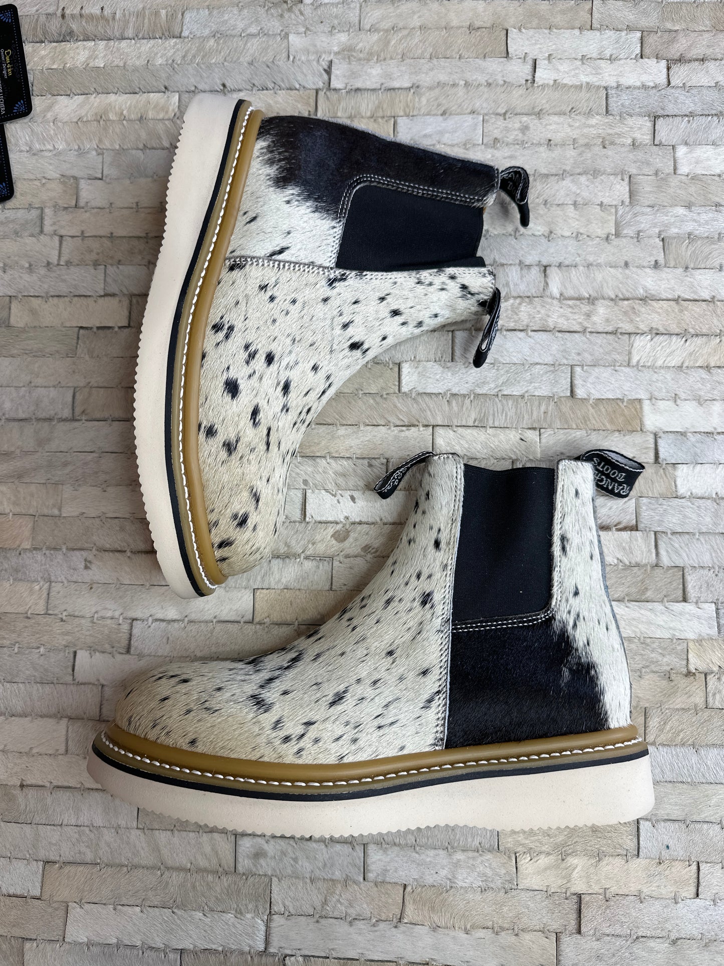 Size 9 F (26cm) || WOMENS COWHIDE LECHERA