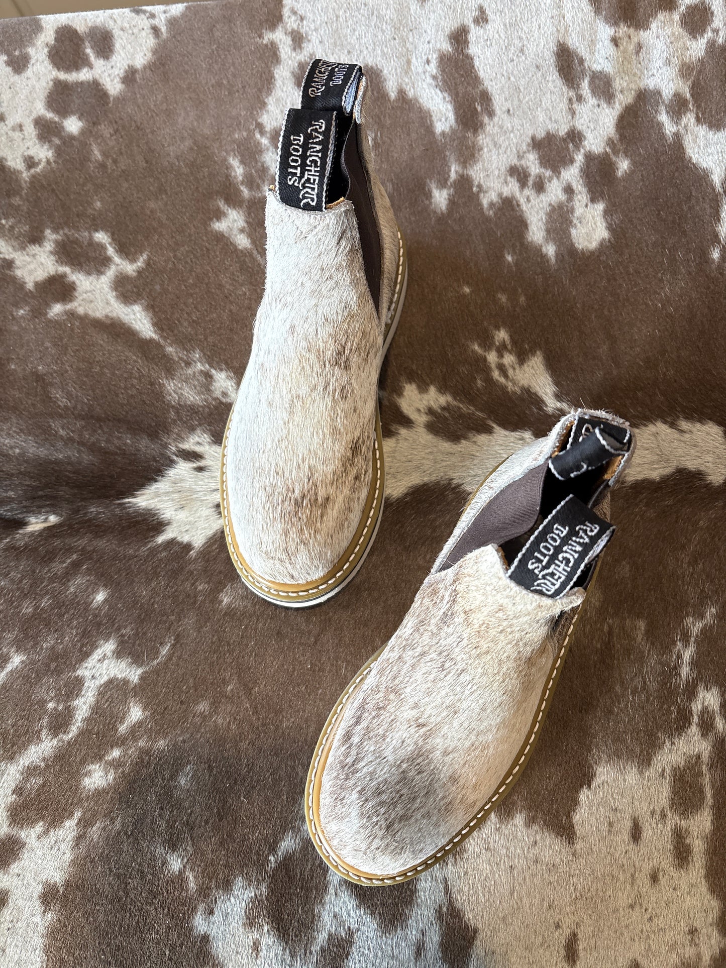 Size 7 E (24cm) || WOMENS COWHIDE LECHERA