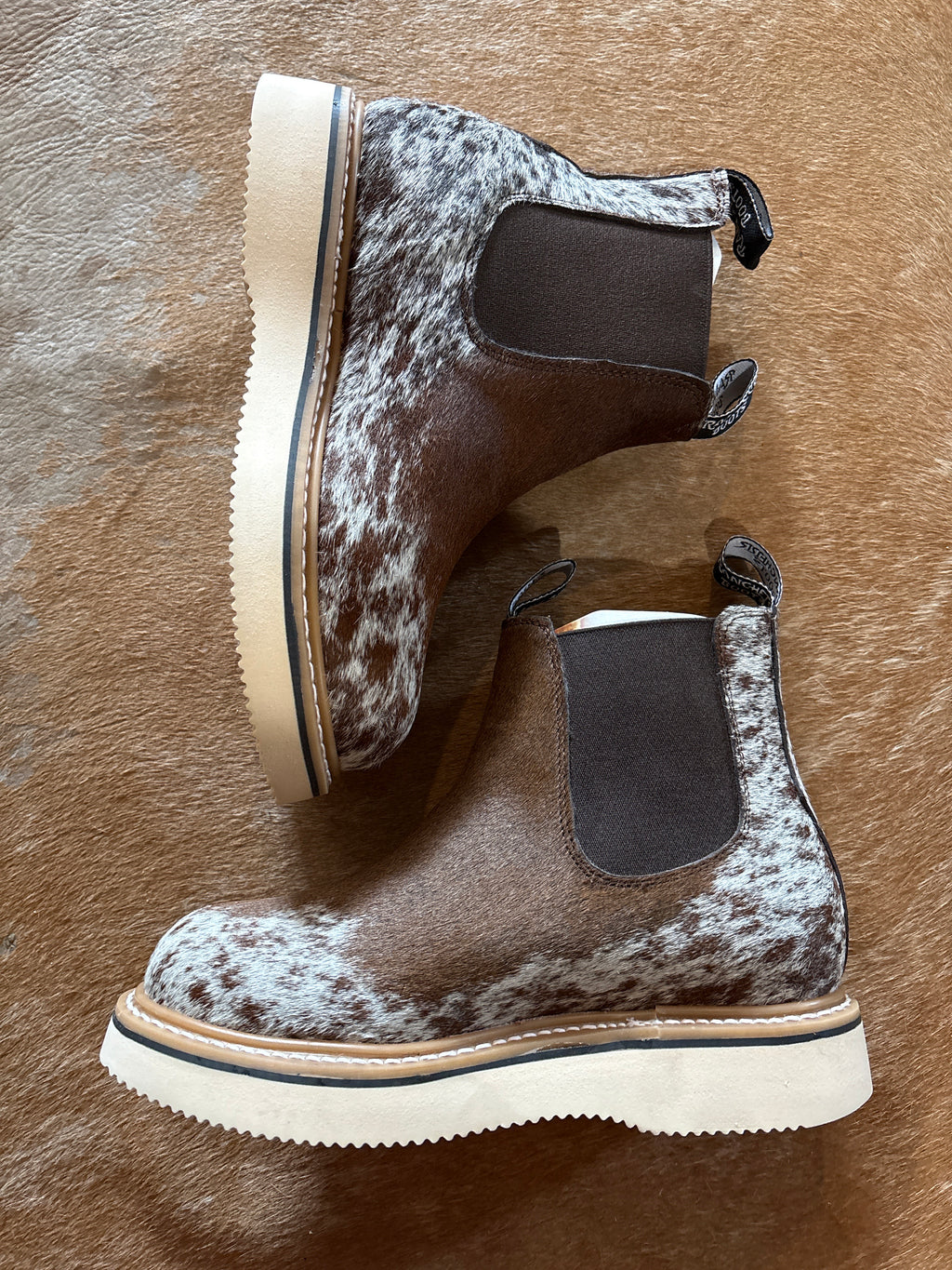 Size 8 B (25cm) || WOMENS COWHIDE LECHERA