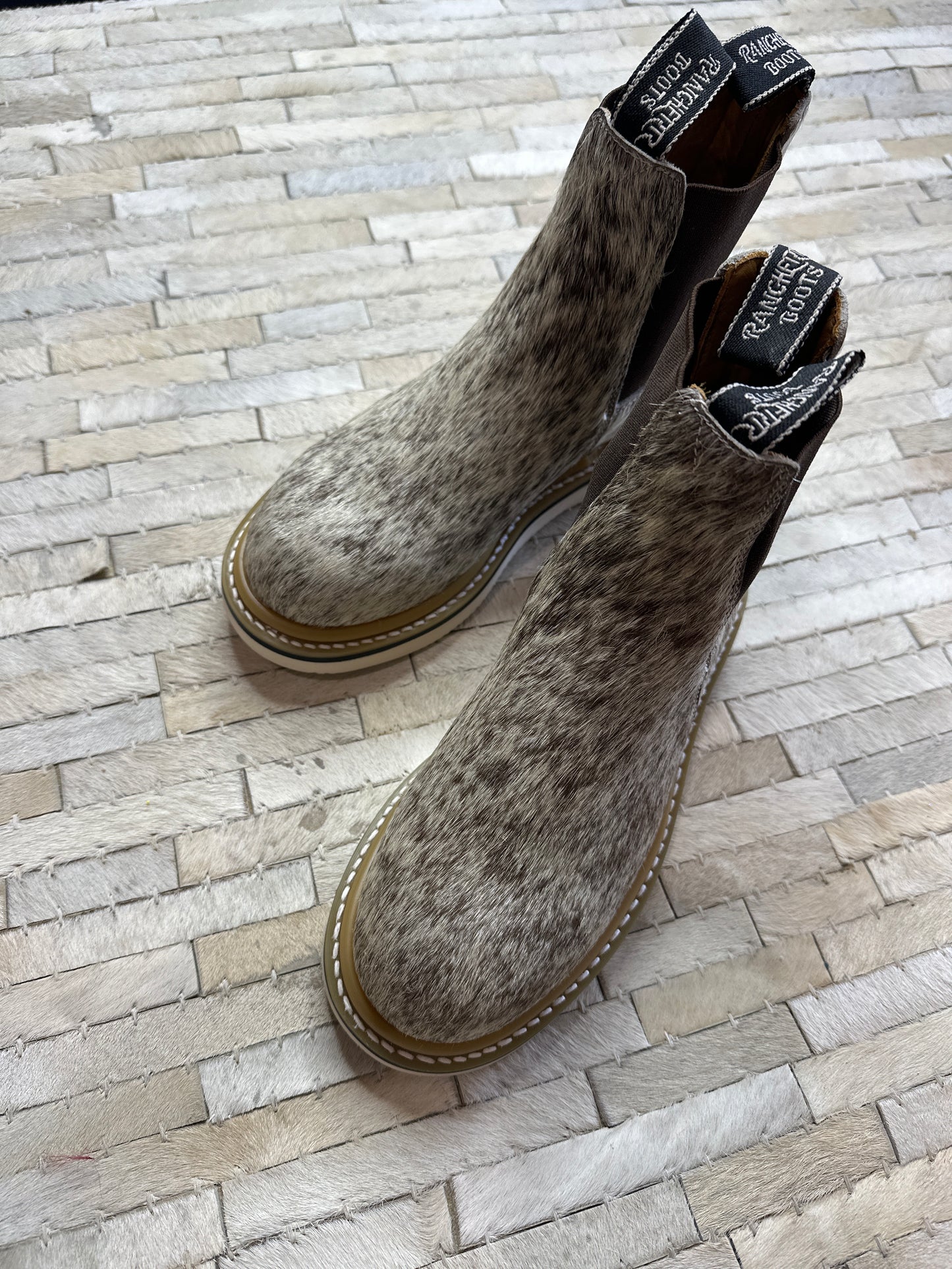 Size 6.5 A (23.5cm) || WOMENS COWHIDE LECHERA