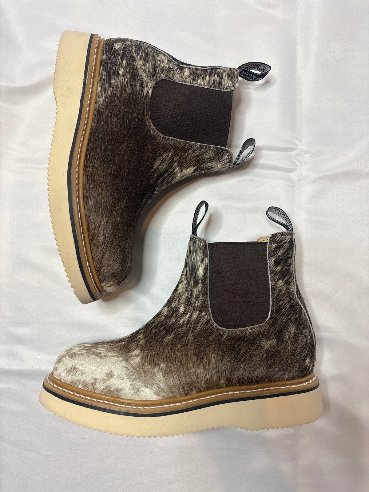 SIZE 8.5 D (25.5cm) :: COWHIDE WOMENS LECHERA