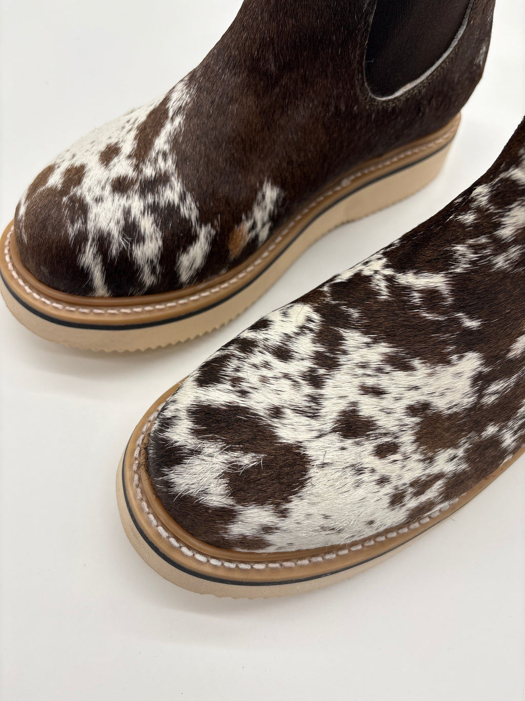 SIZE 7.5 B (24.5cm) :: COWHIDE WOMENS LECHERA