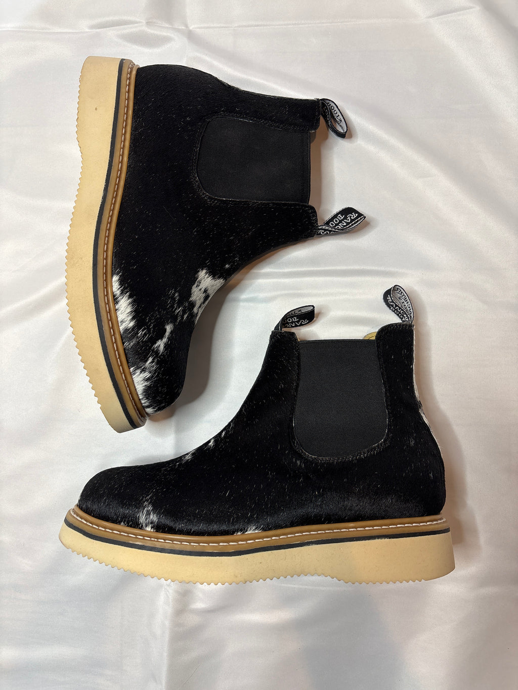 SIZE 10 B (27cm) :: COWHIDE WOMENS LECHERA