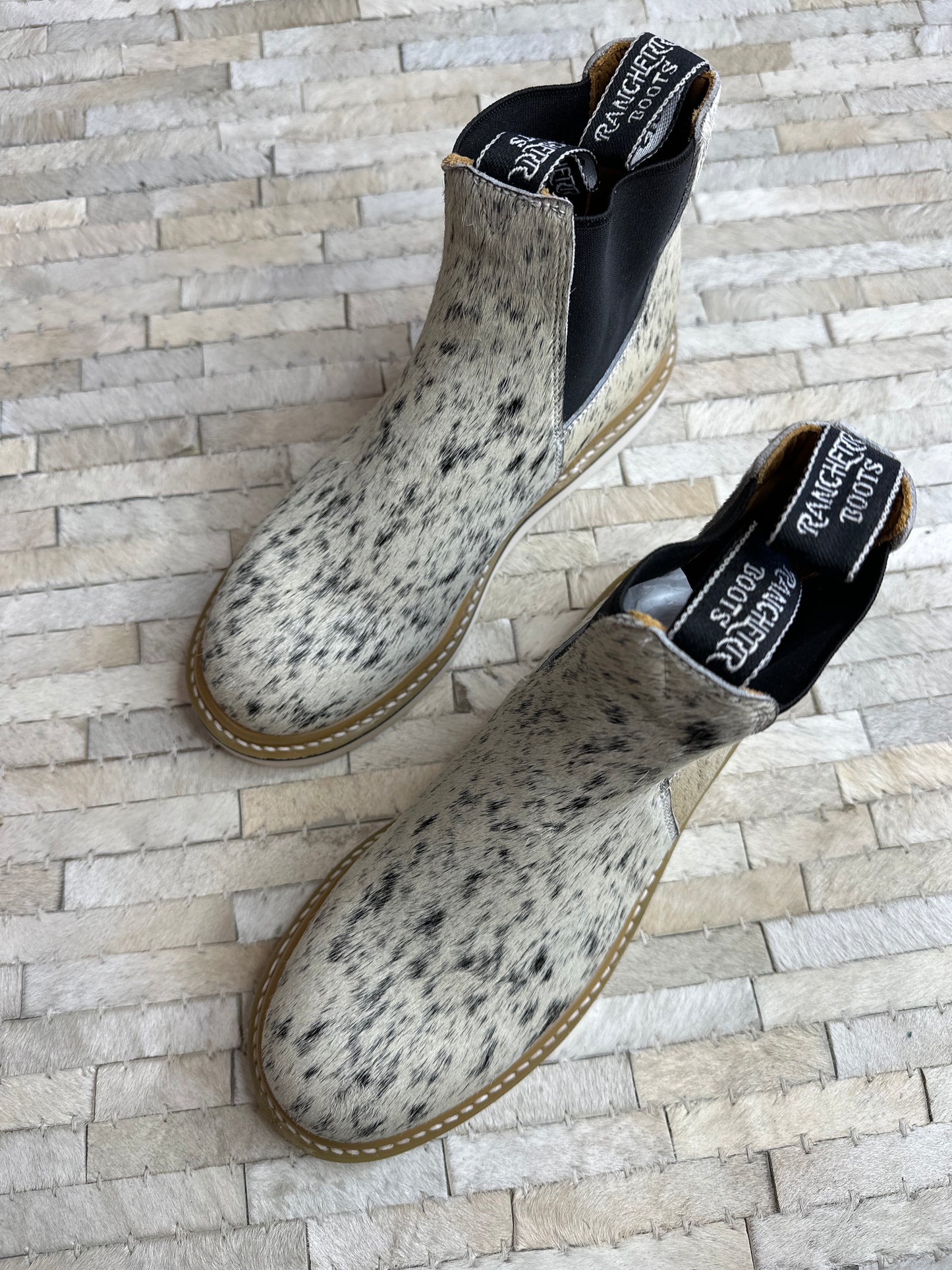 Size 8.5 B (25.5cm) || WOMENS COWHIDE LECHERA
