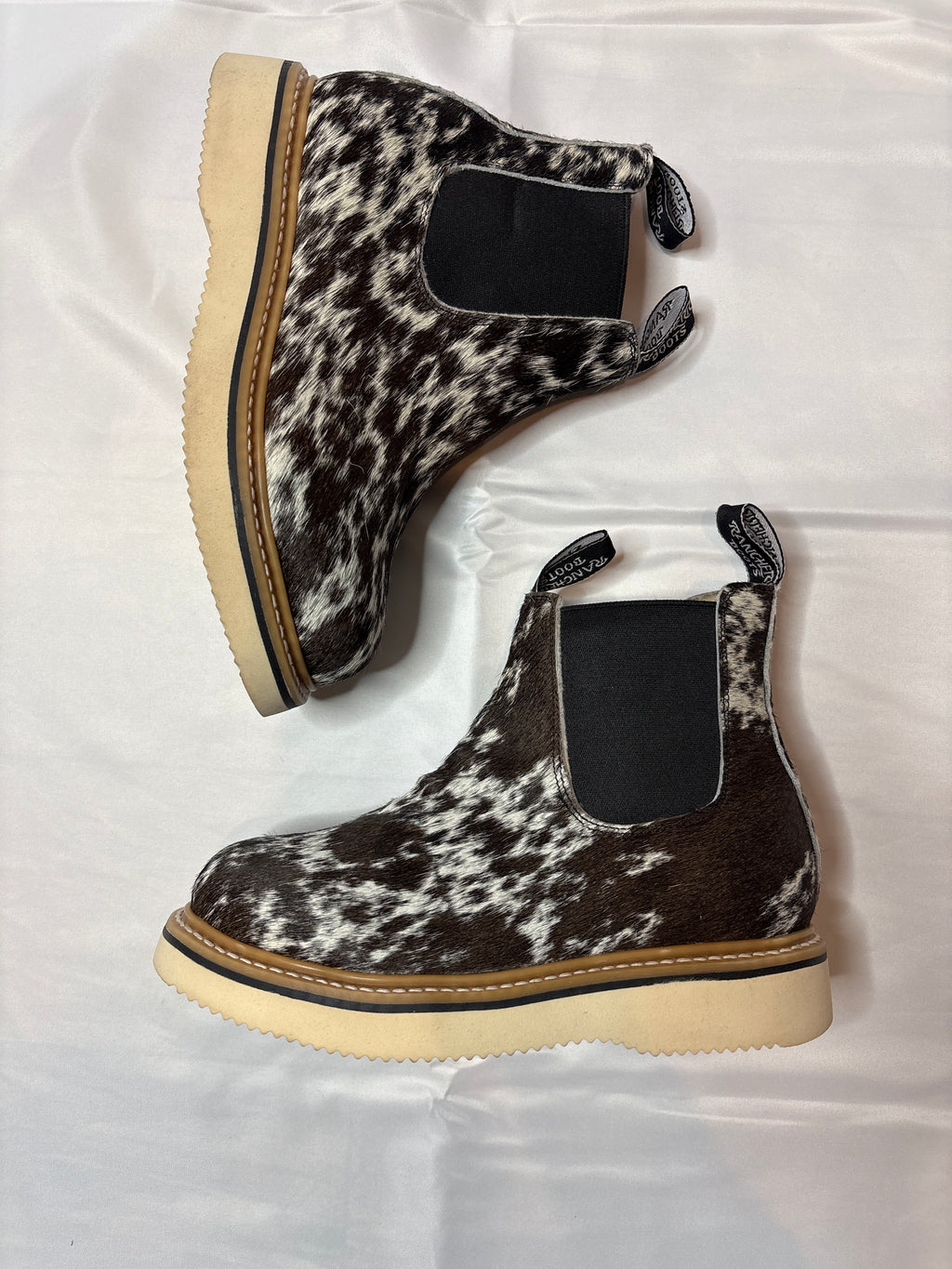 SIZE 7.5 B (24.5cm) :: COWHIDE WOMENS LECHERA