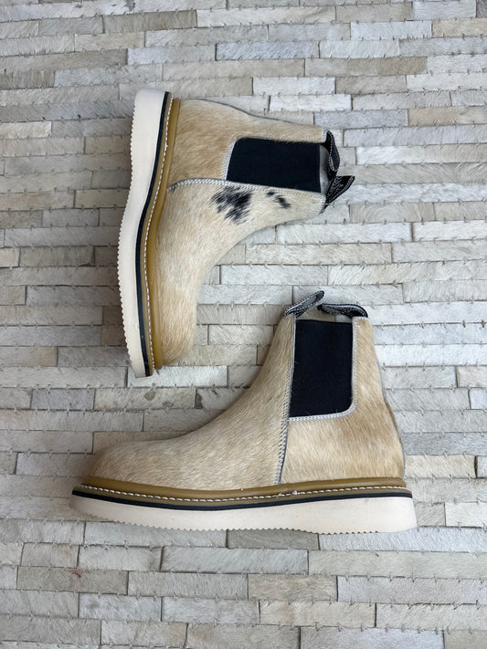 Size 7.5 M (24.5cm) || WOMENS COWHIDE LECHERA