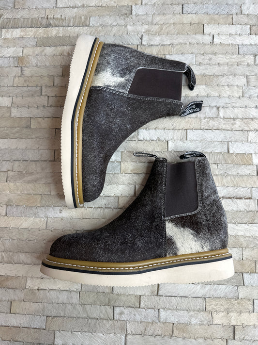 Size 9.5 E (26.5cm) || WOMENS COWHIDE LECHERA