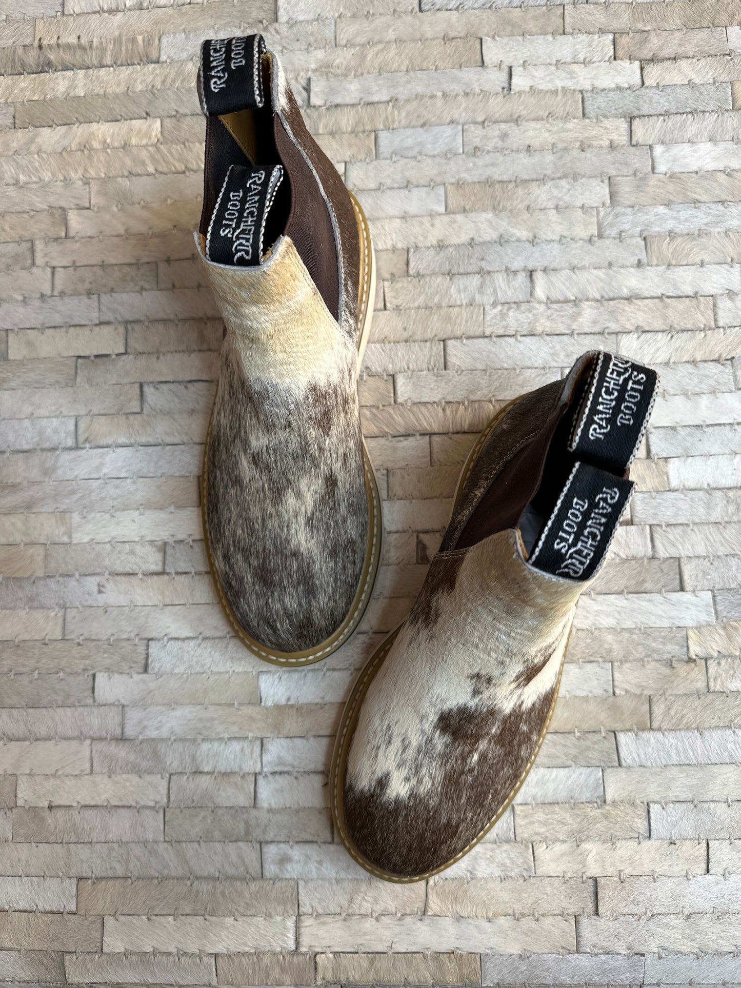 Size 10 C (27cm) || WOMENS COWHIDE LECHERA