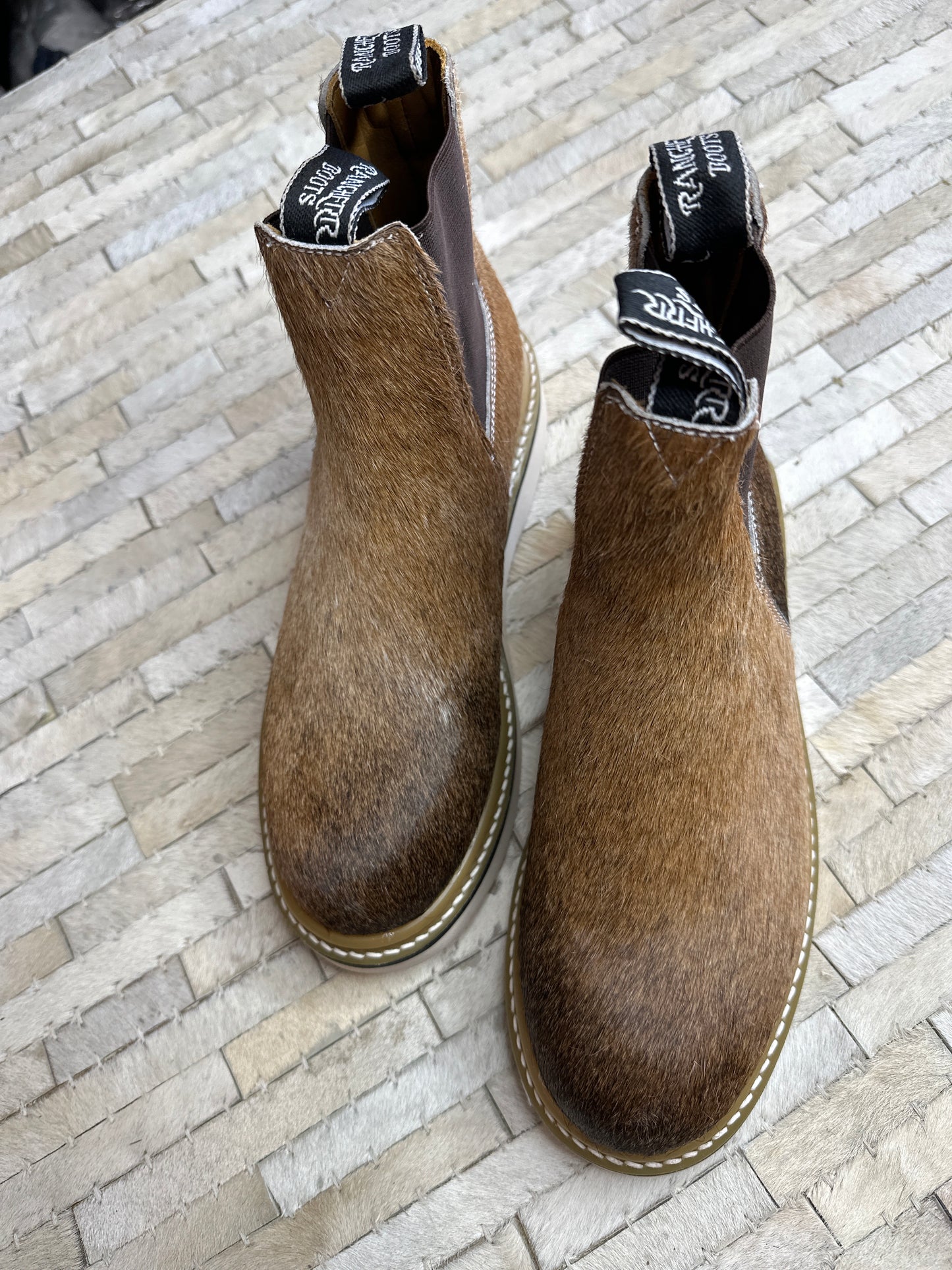 Size 9 D (26cm) || WOMENS COWHIDE LECHERA