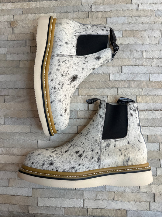 Size 11 A (28cm) || WOMENS COWHIDE LECHERA