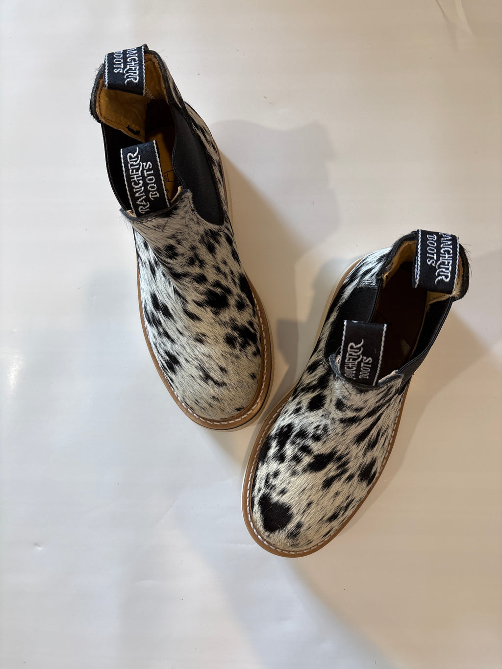 SIZE 8 A (25cm) :: OG WOMENS COWHIDE LECHERA