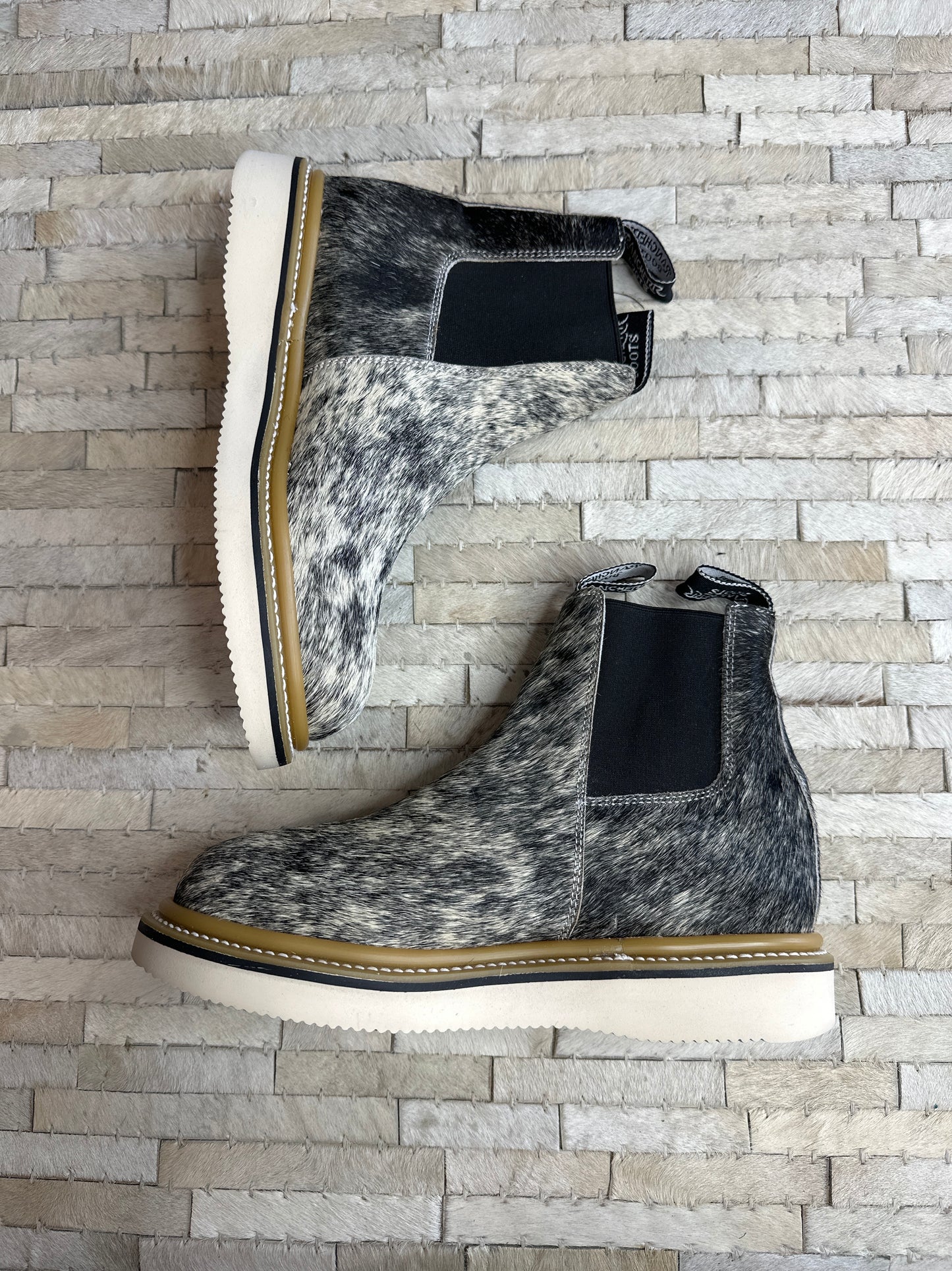 Size 9 J (26cm) || WOMENS COWHIDE LECHERA